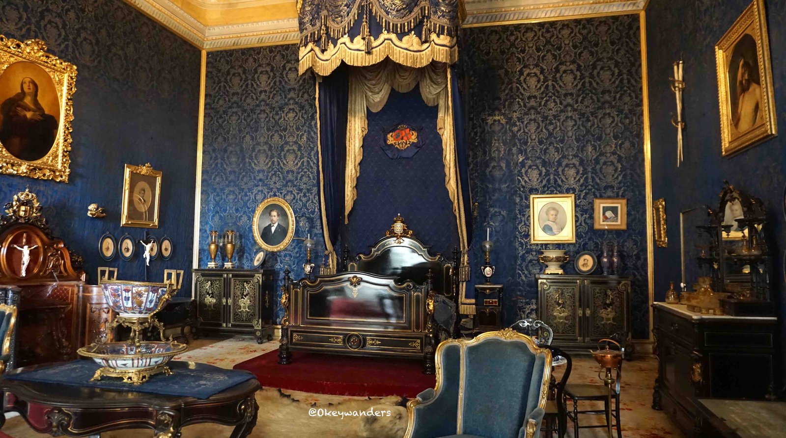 Ajuda Palace 阿茹達宮 - Queen's Bedroom 王后寢室