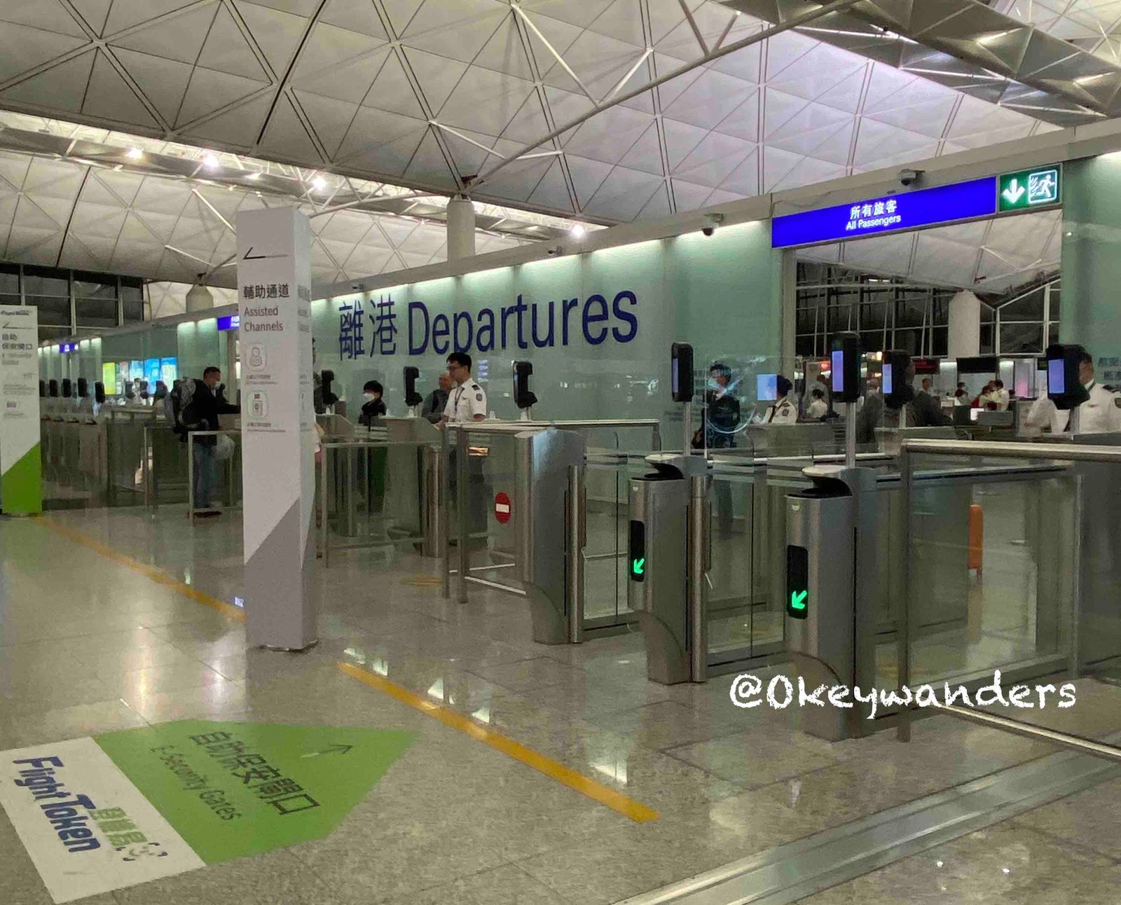 香港機場離境閘口 HK Airport Departure Hall