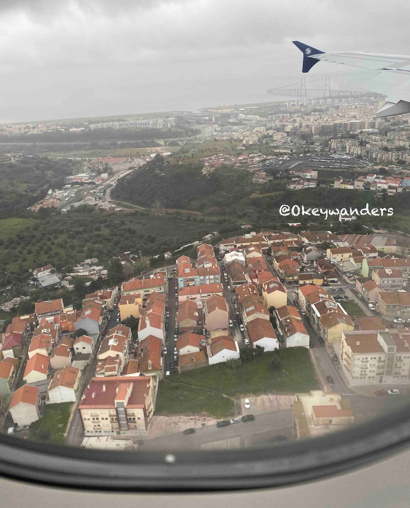 view from plane 機艙往外望的葡萄牙景色