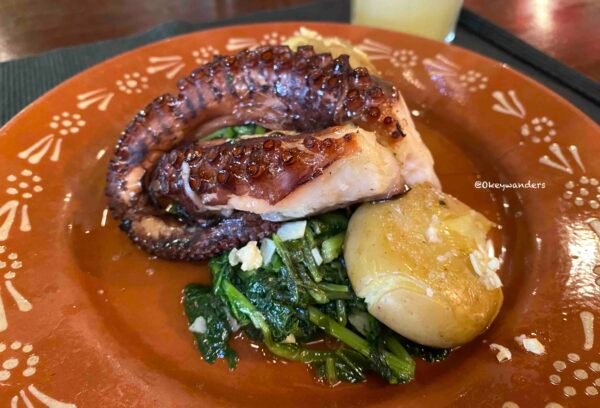 里斯本美食 - 烤焗八爪魚 Polvo à Lagareiro